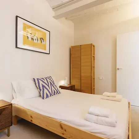Bravissimo Canigo, Spacious And With Large Terrace Apartment