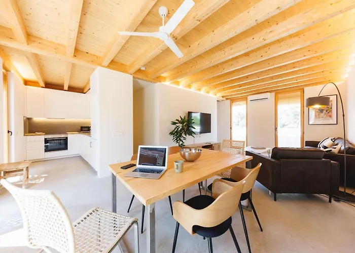 아파트 Bravissimo Canigo, Spacious And With Large Terrace