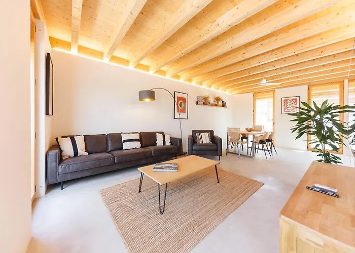 Bravissimo Canigo, Spacious And With Large Terrace 아파트 *