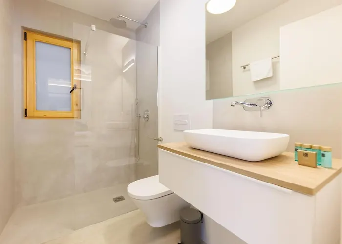 Bravissimo Canigo, Spacious And With Large Terrace * 지로나