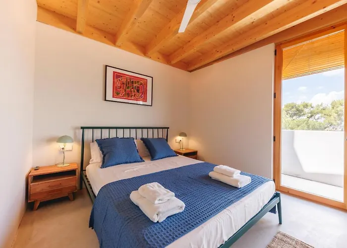 Bravissimo Canigo, Spacious And With Large Terrace 아파트 지로나