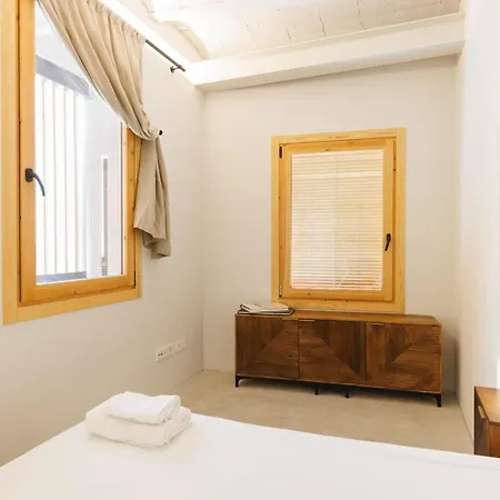 Apartman Bravissimo Canigo, Spacious And With Large Terrace Girona